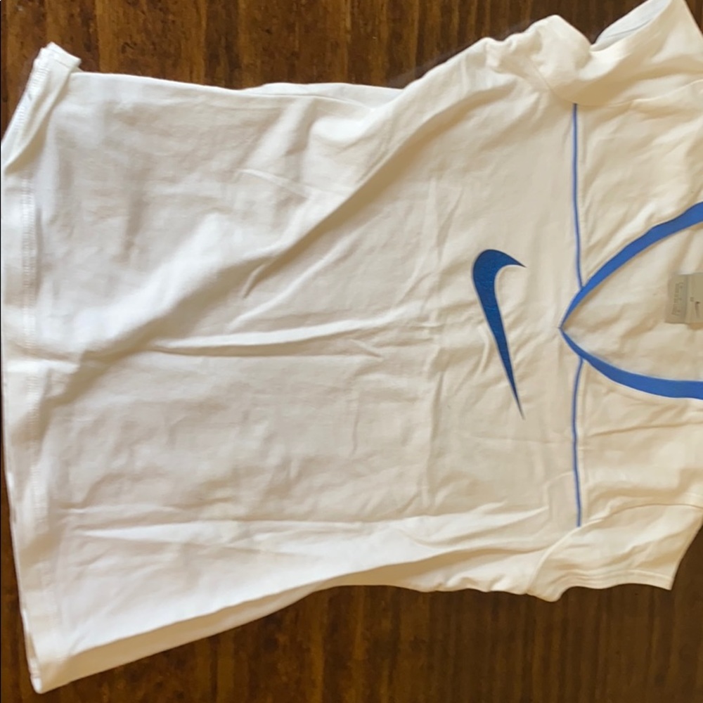 Tennis top